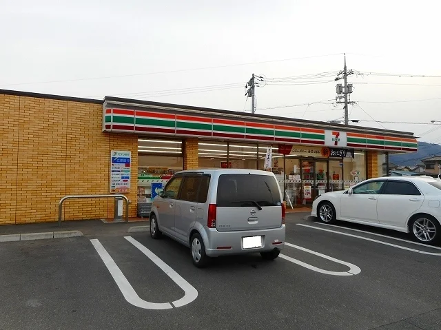 セブンイレブン福山御幸町店まで700m