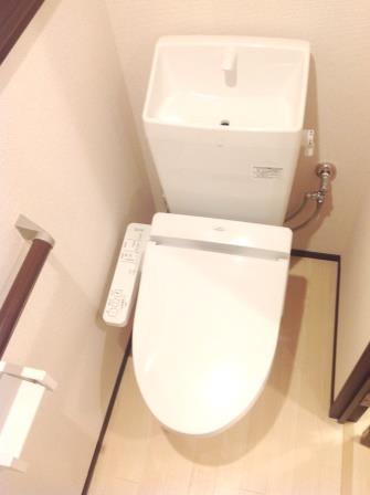 温水洗浄便座です！