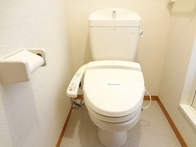 温水洗浄便座完備
