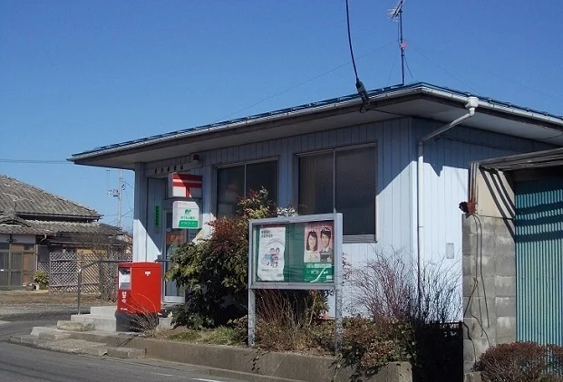 鳥川郵便局まで850m