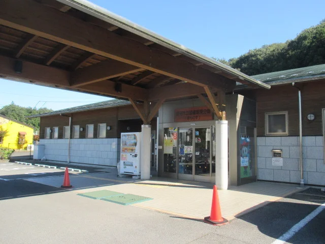 鹿沼市立図書館東分館まで1400m