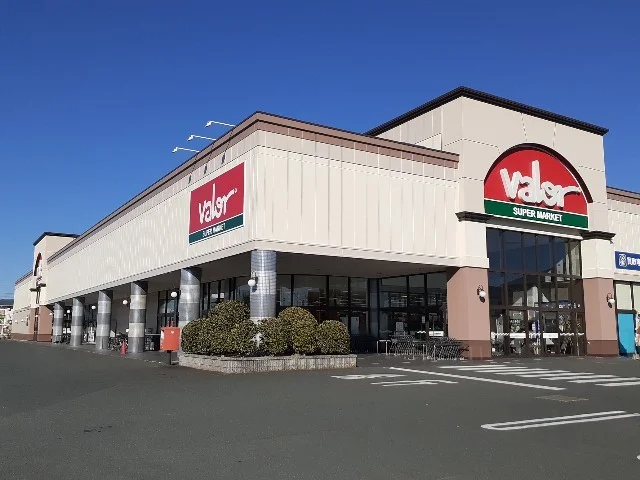 バロー磐田店まで1600m