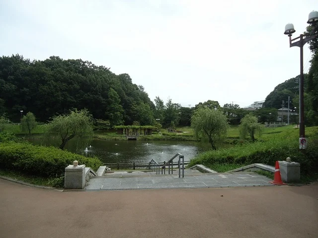 長山公園まで90m