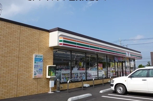 セブンイレブン西真岡店まで340m