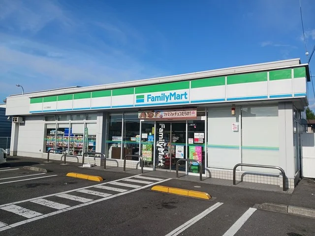 ファミリーマート川之江妻鳥店まで724m