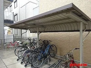 屋根付き駐輪場