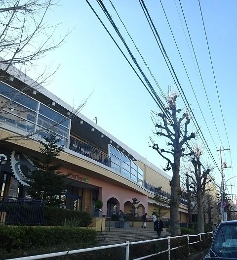 モリタウンまで1500m