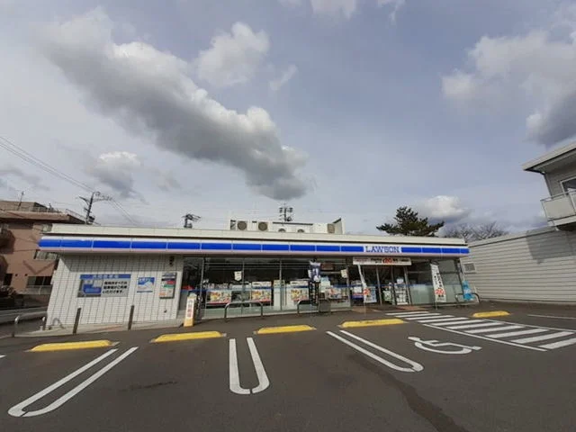 ローソン 岡崎昭和町店まで400m