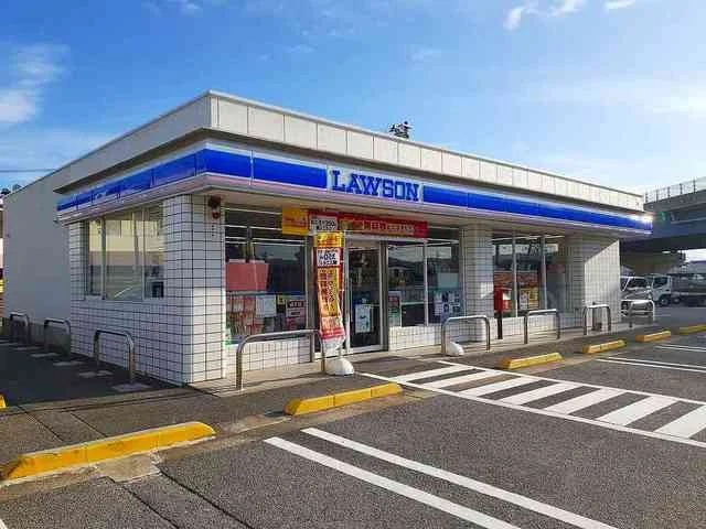 ローソンまで800m