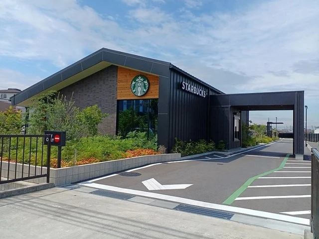 スターバックスコーヒー様まで500m
