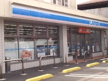 ローソン湯浅町湯浅店様まで750m