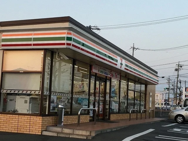 セブンイレブン浜松葵東２丁目店まで650m