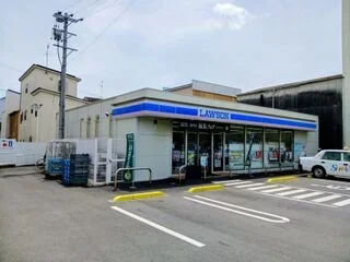 ローソン静岡新富町店まで170m