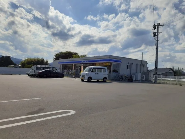ローソン原町大木戸店まで1600m