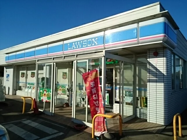 ローソン小山萱橋店まで800m