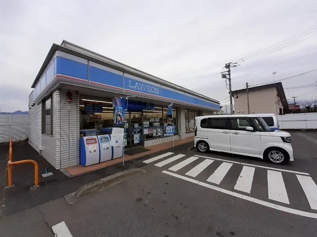 ローソン渋川金井西店まで650m