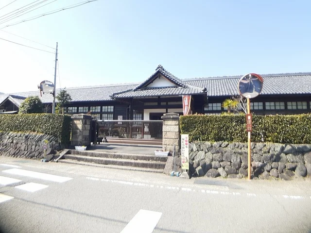 橋本市立高野口小学校様まで368m