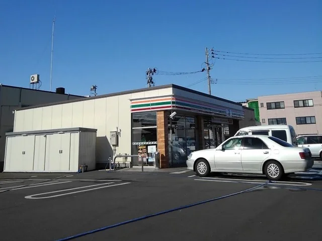セブンイレブン会津年貢町店まで600m