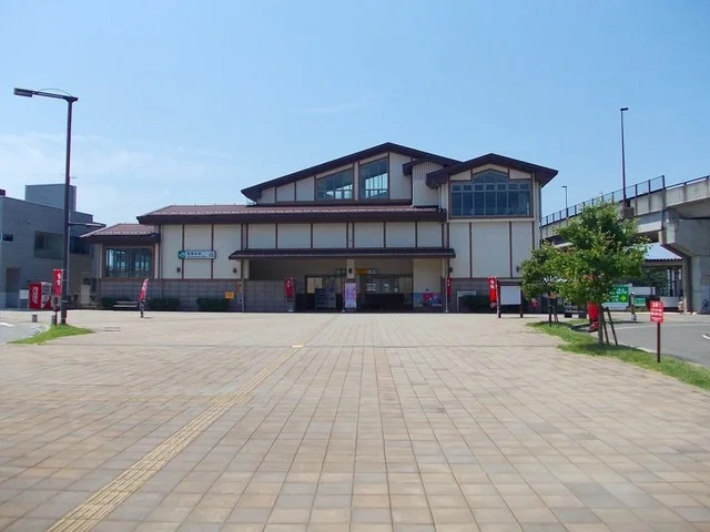 西若松駅まで2700m