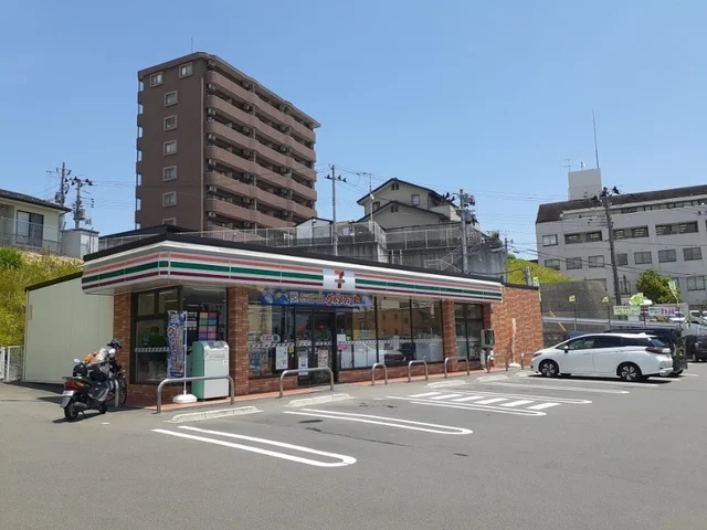 セブンイレブン仙台泉本田町店まで500m