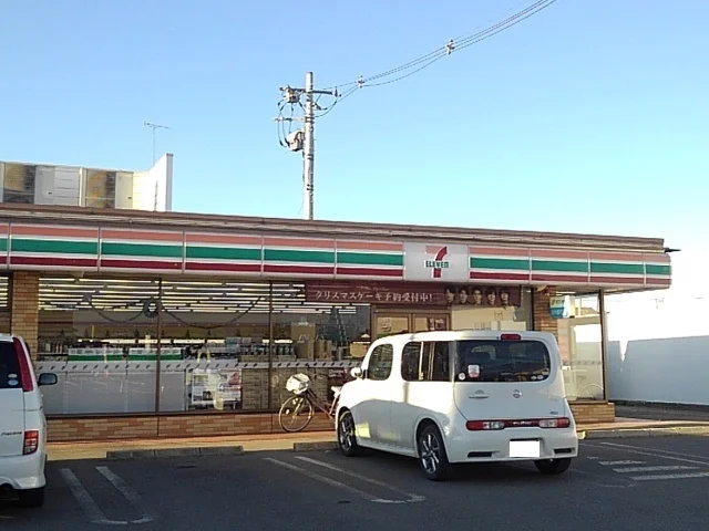 セブンイレブン栃木蔵の街店まで700m