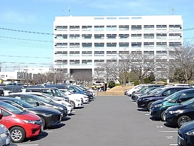 三郷市役所まで700m