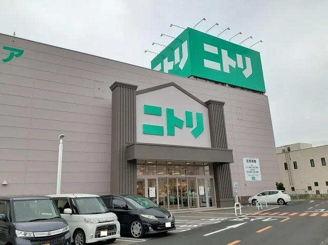 ニトリ甲府店まで800m