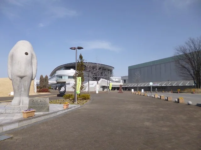 小牧パークアリーナまで1000m
