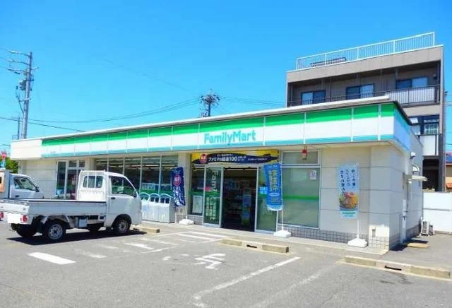ファミリーマート桑名増田店まで550m