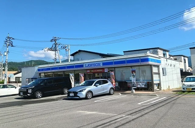 ローソン東温志津川店様まで350m