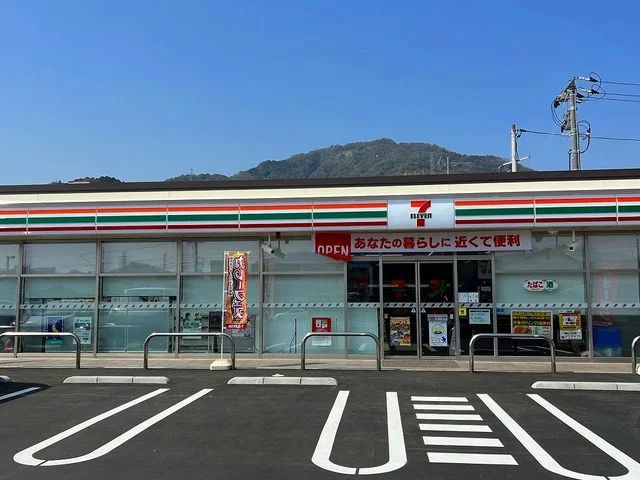 セブンイレブン祇園８丁目店まで450m