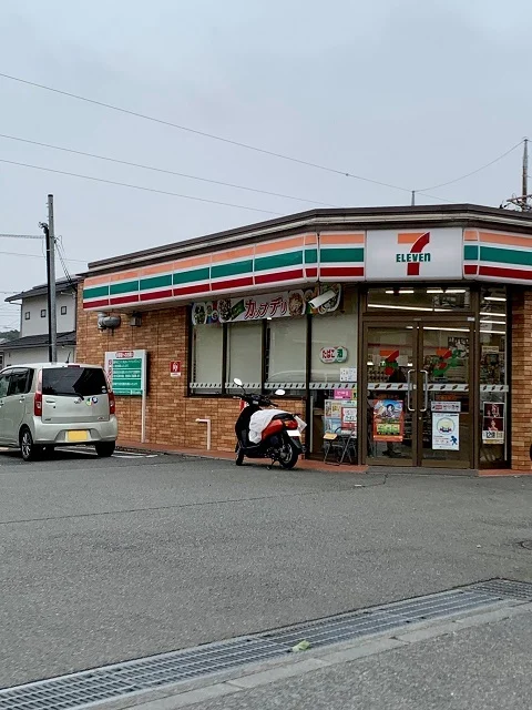 セブンイレブン瑞穂武蔵店まで210m