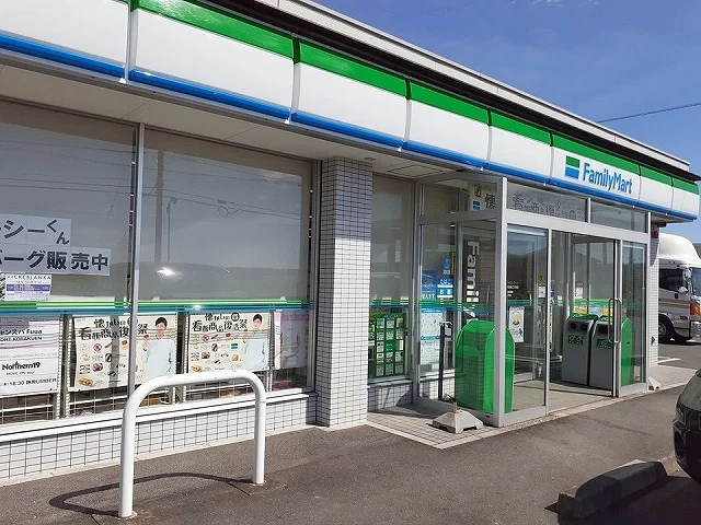 ファミリーマート浜松細江三和店まで1400m