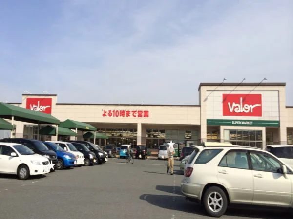 バロー敦賀店まで850m