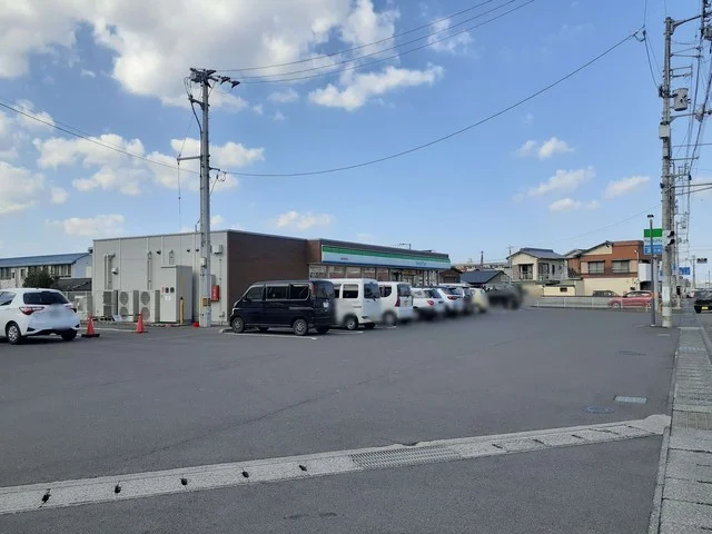 ファミリーマート新居浜松原店様まで54m