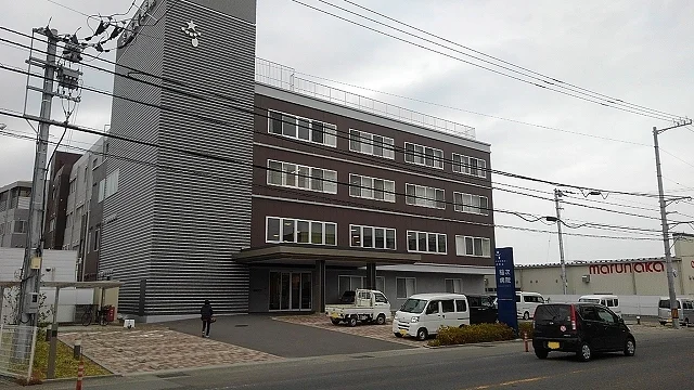 稲次病院様まで1300m