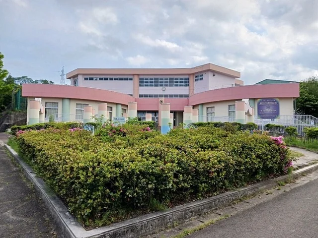 仙台市立北中山小学校まで1300m