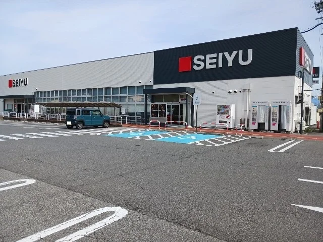 西友伊勢宮店まで1000m