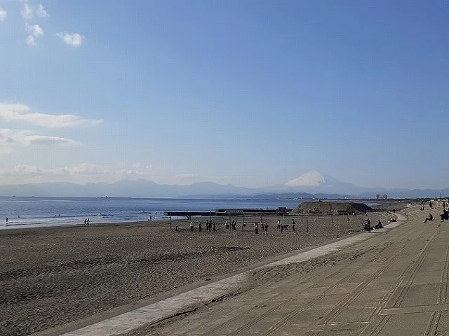 辻堂海水浴場まで2500m