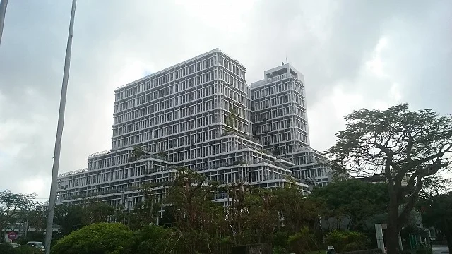 那覇市役所まで2900m