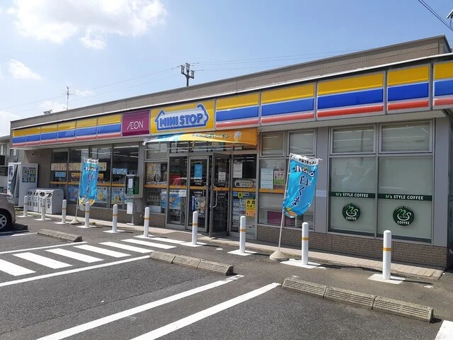 ミニストップ正木町店まで500m