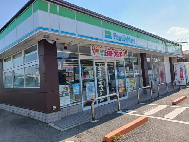 ファミリーマート久世東土川店まで600m