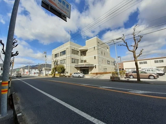 高知県 土佐警察署まで1600m