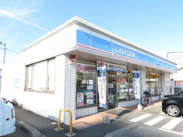 ローソンサクラメント通り店様まで350m