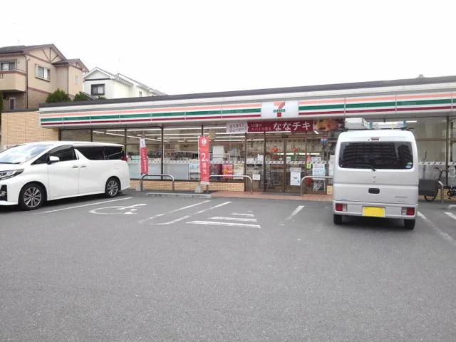 セブンイレブン博多浦田1丁目店まで650m