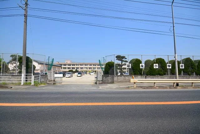 行橋市立　延永小学校まで800m