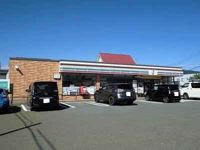 セブンイレブン長岡店まで1090m