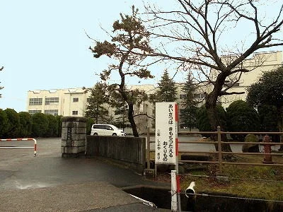 住吉小学校まで650m