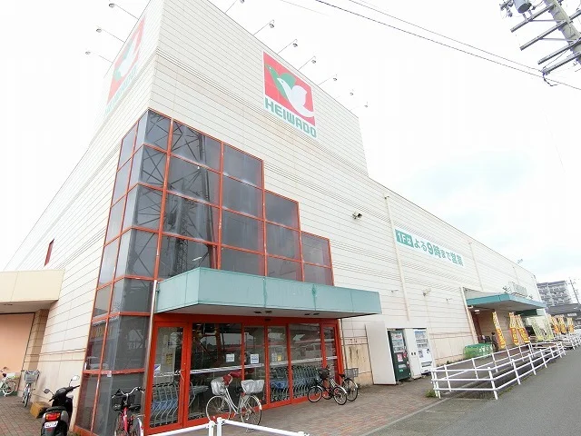 平和堂ノースウエスト店まで2300m