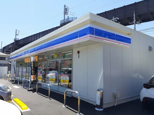 ローソン様まで422m